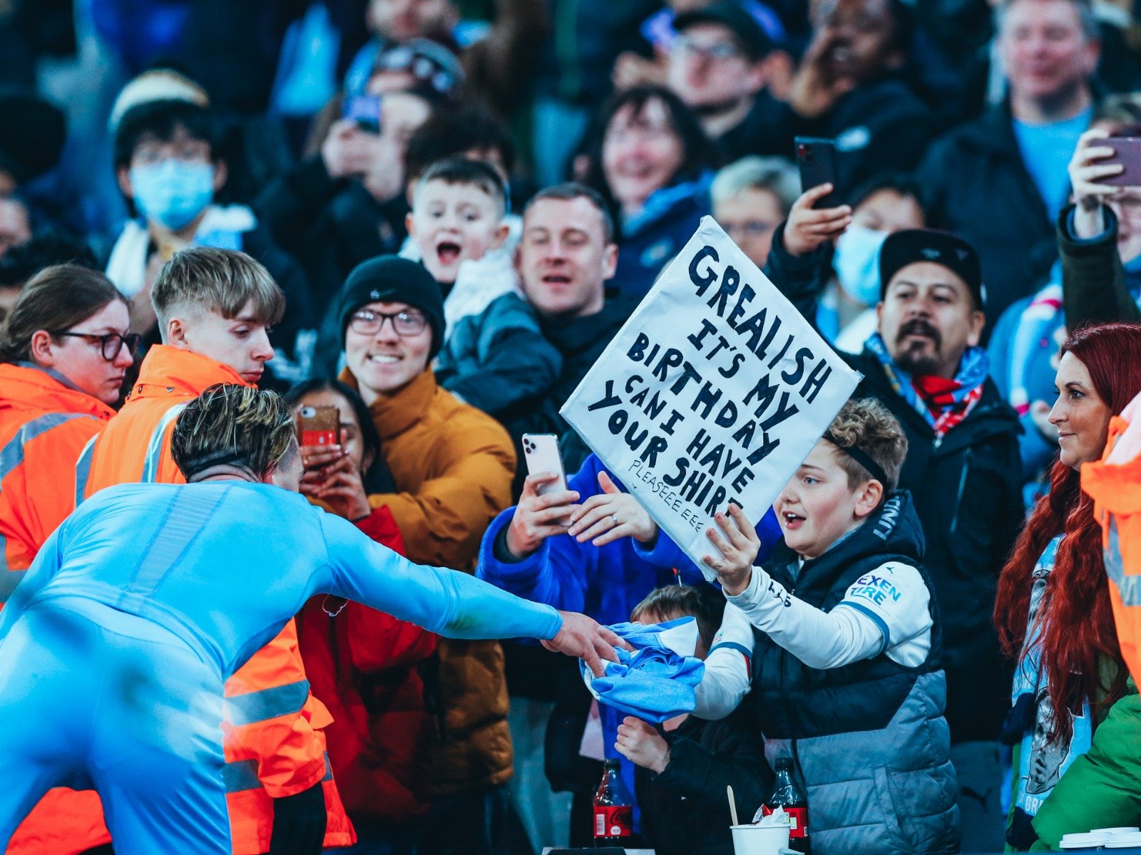 让芒特在持 让芒特在持