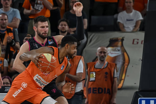 通过多次耐 通过多次耐